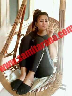 Riya Delhi Escorts